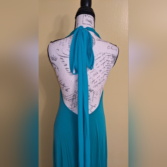 BCBGMaxAzria Halter Plunging VNeck Maxi Dress Size Small - Picture 6 of 9